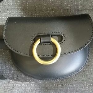 Madewell Lisbon O-Ring saddlebag pouch belt